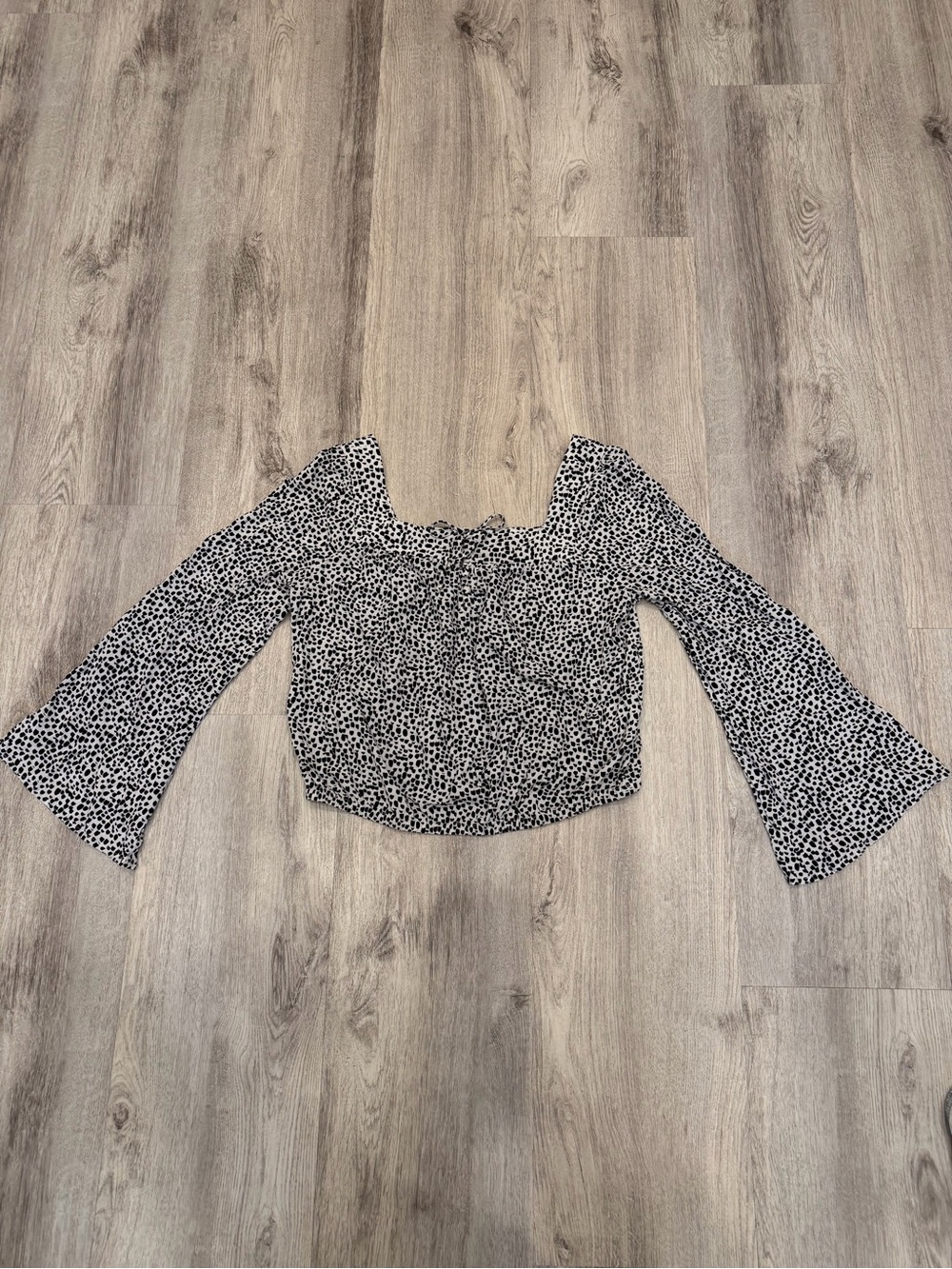 Express Small Black White Animal Print Bell Sleeve Crop Top Y2K